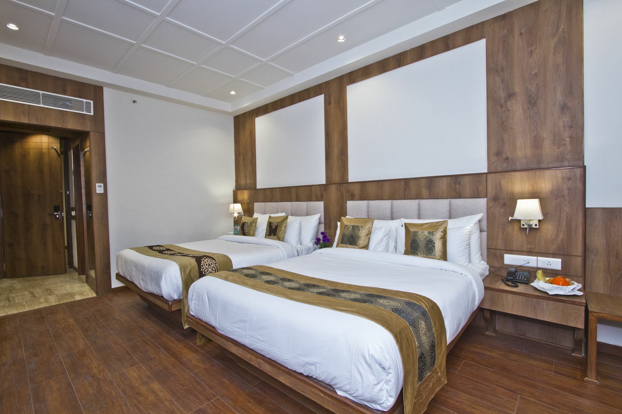 Alokik Resort- Pure Veg มะนาลี ภายนอก รูปภาพ